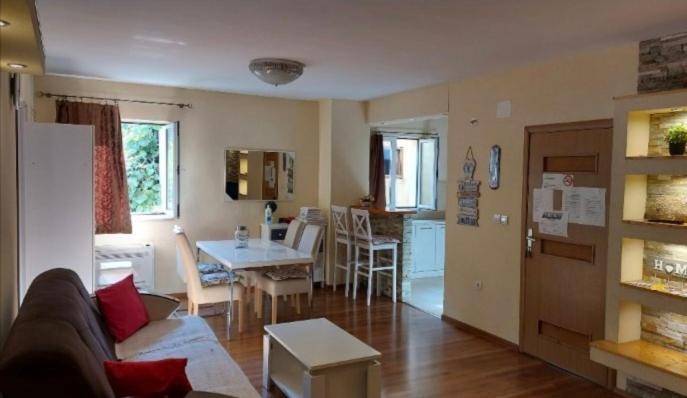 בודווה Lilian Apartments מראה חיצוני תמונה