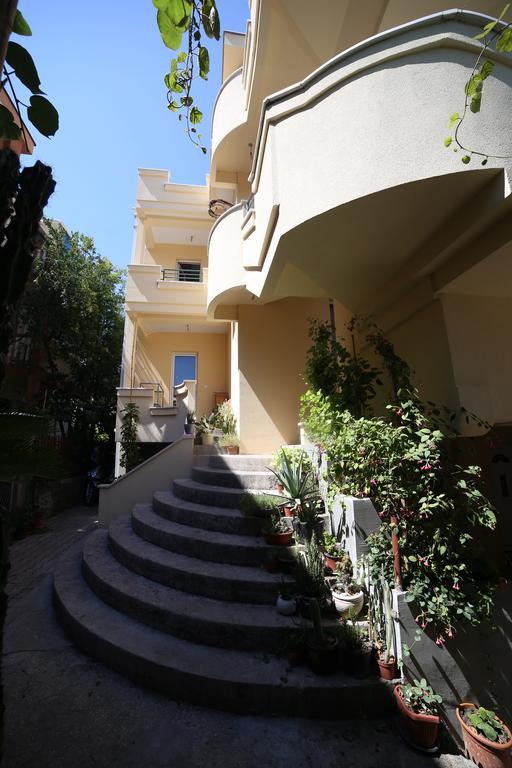 בודווה Lilian Apartments חדר תמונה