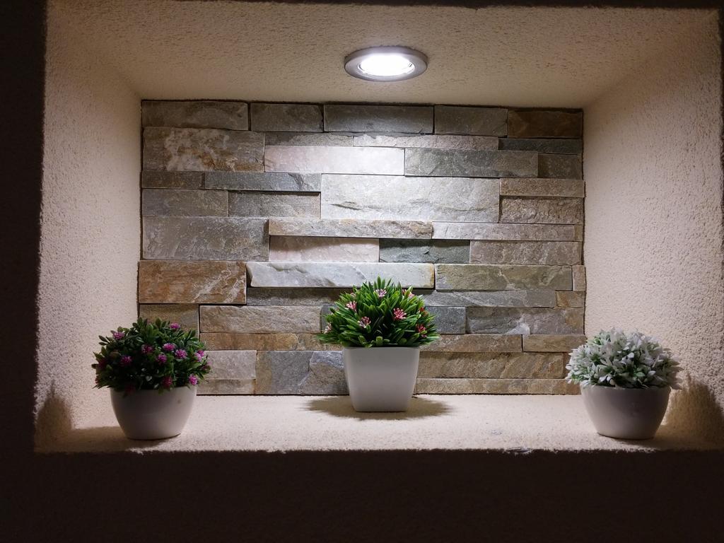 בודווה Lilian Apartments מראה חיצוני תמונה