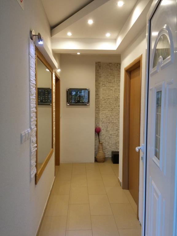 בודווה Lilian Apartments מראה חיצוני תמונה