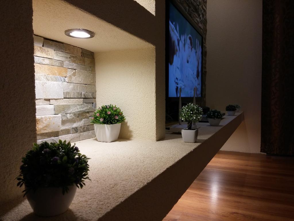 בודווה Lilian Apartments מראה חיצוני תמונה